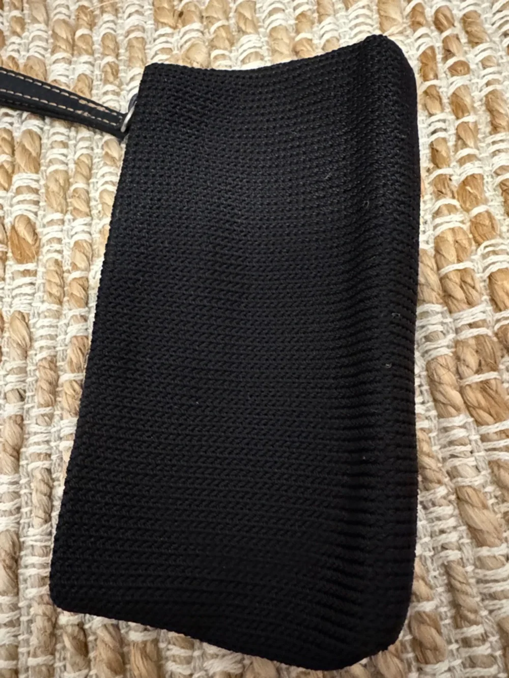 Black Wristlet The Sak Pouch